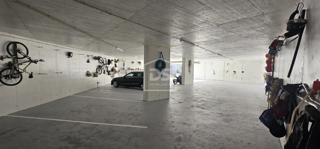 Moradia T6 para Venda em Mancelos Foto 38