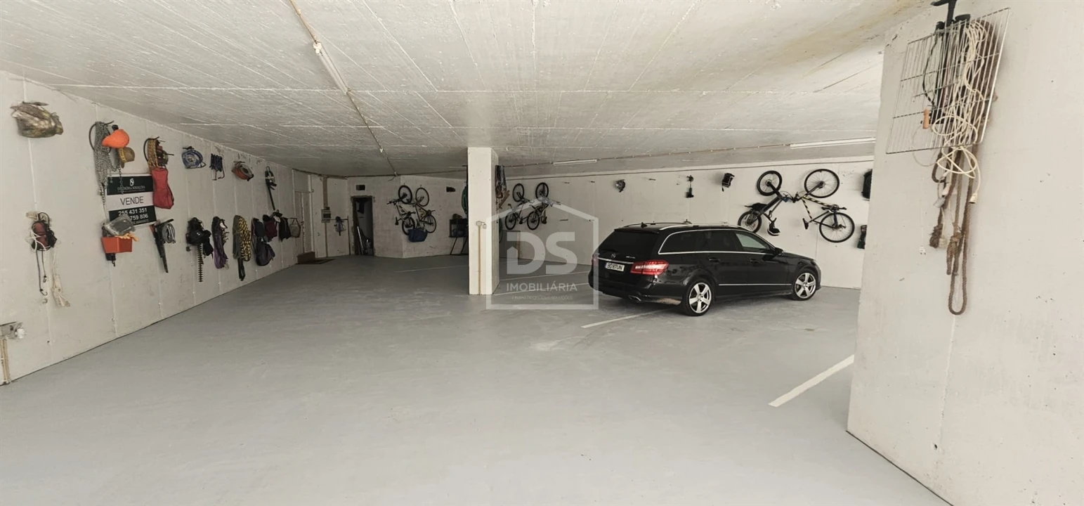 Moradia T6 para Venda em Mancelos Foto 31