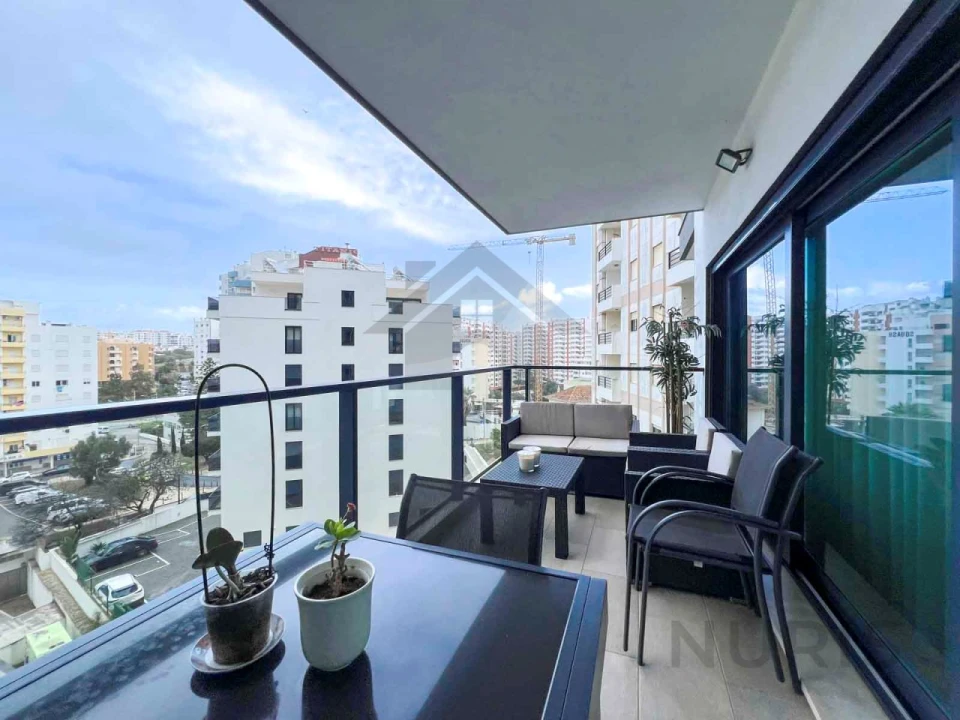 Apartamento T2 para Arrendamento em Portimão Foto 15