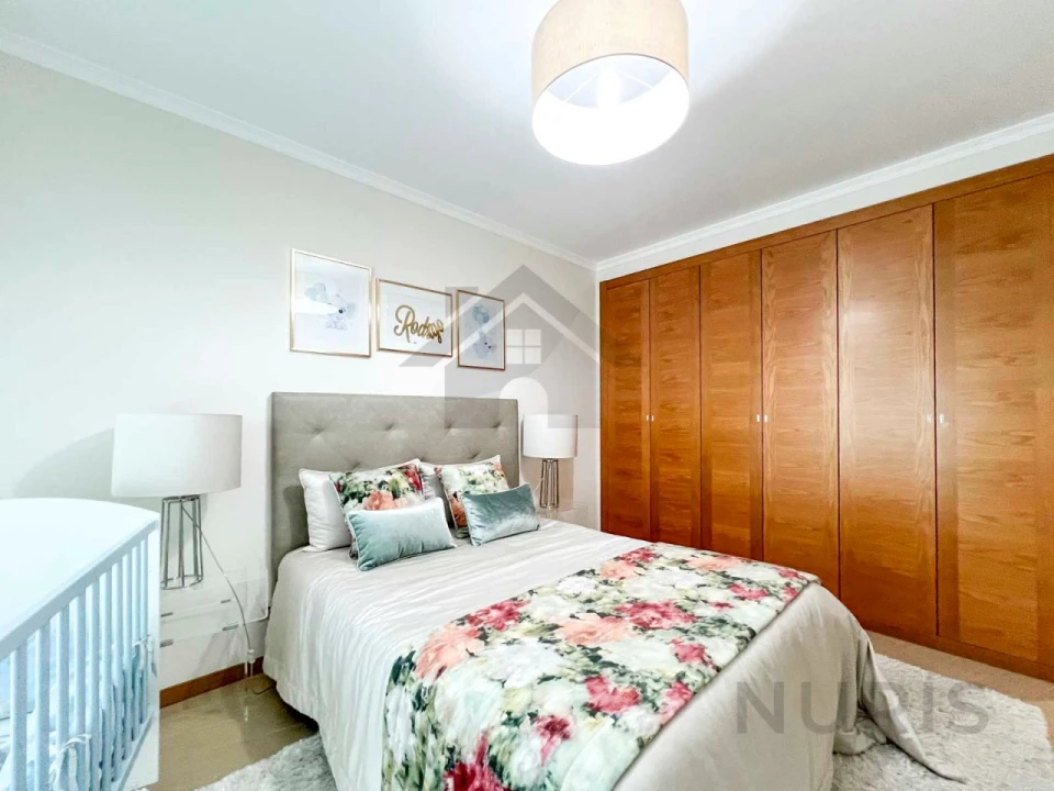 Apartamento T2 para Arrendamento em Portimão Foto 20