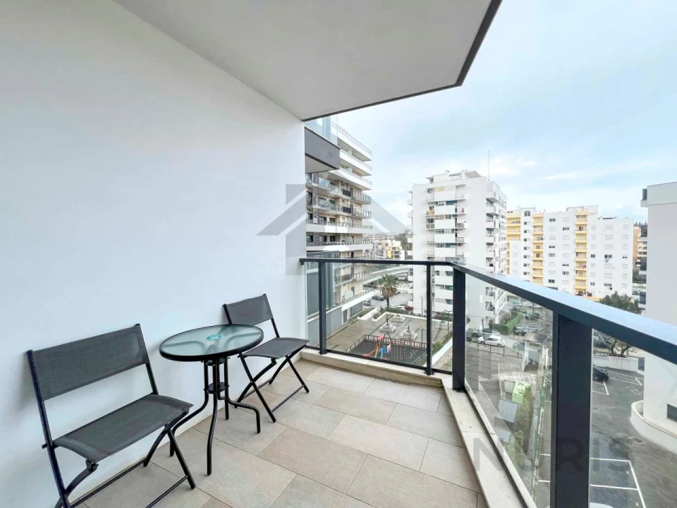 Apartamento T2 para Arrendamento em Portimão Foto 21