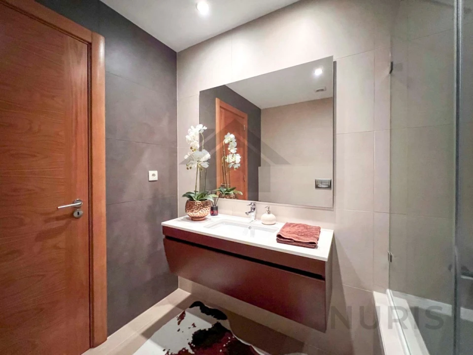 Apartamento T2 para Arrendamento em Portimão Foto 29