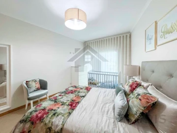 Apartamento T2 para Arrendamento em Portimão