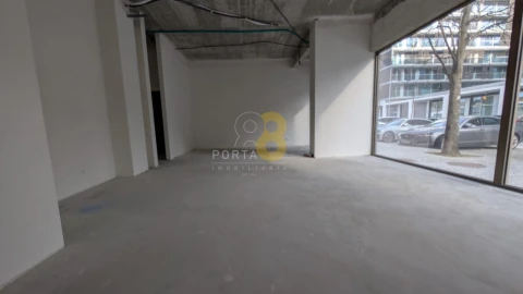 Loja para Arrendamento em Matosinhos e Leça da Palmeira