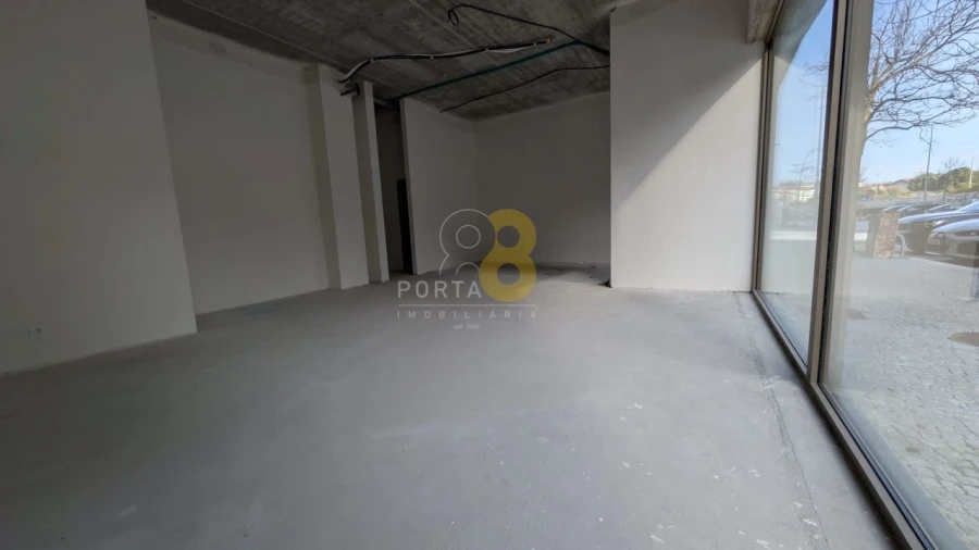 Loja para Arrendamento em Matosinhos e Leça da Palmeira Foto 9