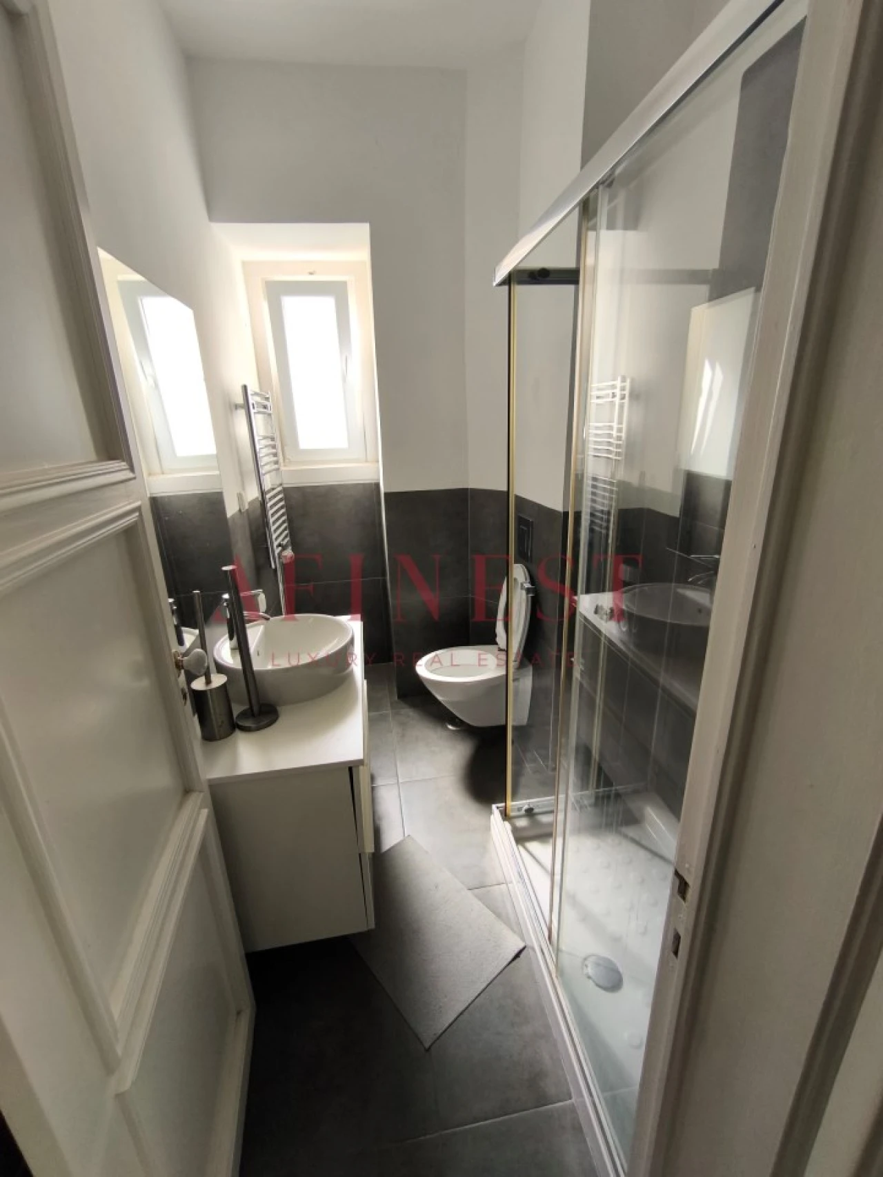 Apartamento T5 para Arrendamento em Avenidas Novas Foto 17