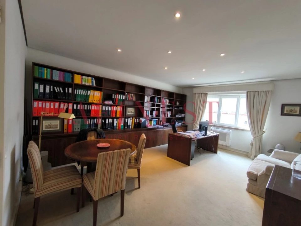 Escritório para Arrendamento em Avenidas Novas Foto 7