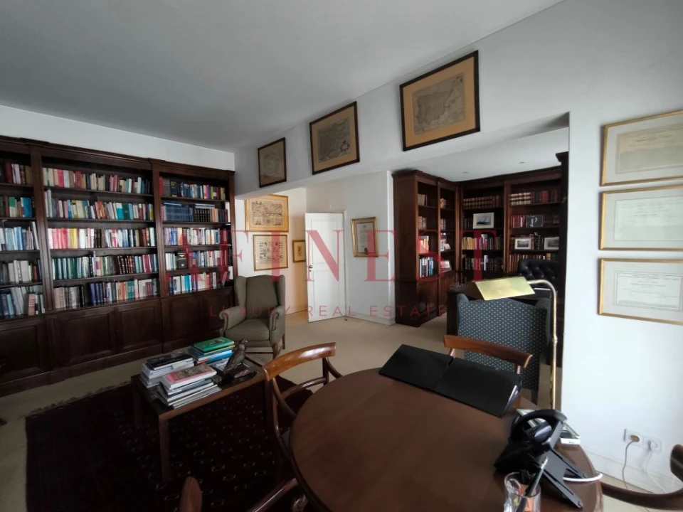 Escritório para Arrendamento em Avenidas Novas Foto 18