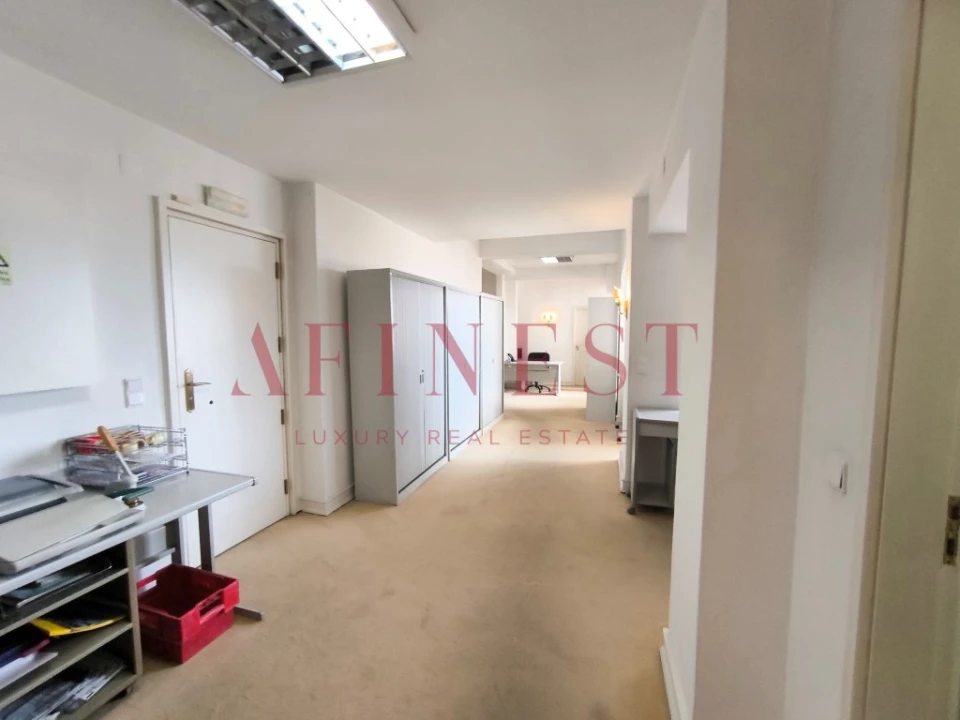 Escritório para Arrendamento em Avenidas Novas Foto 27