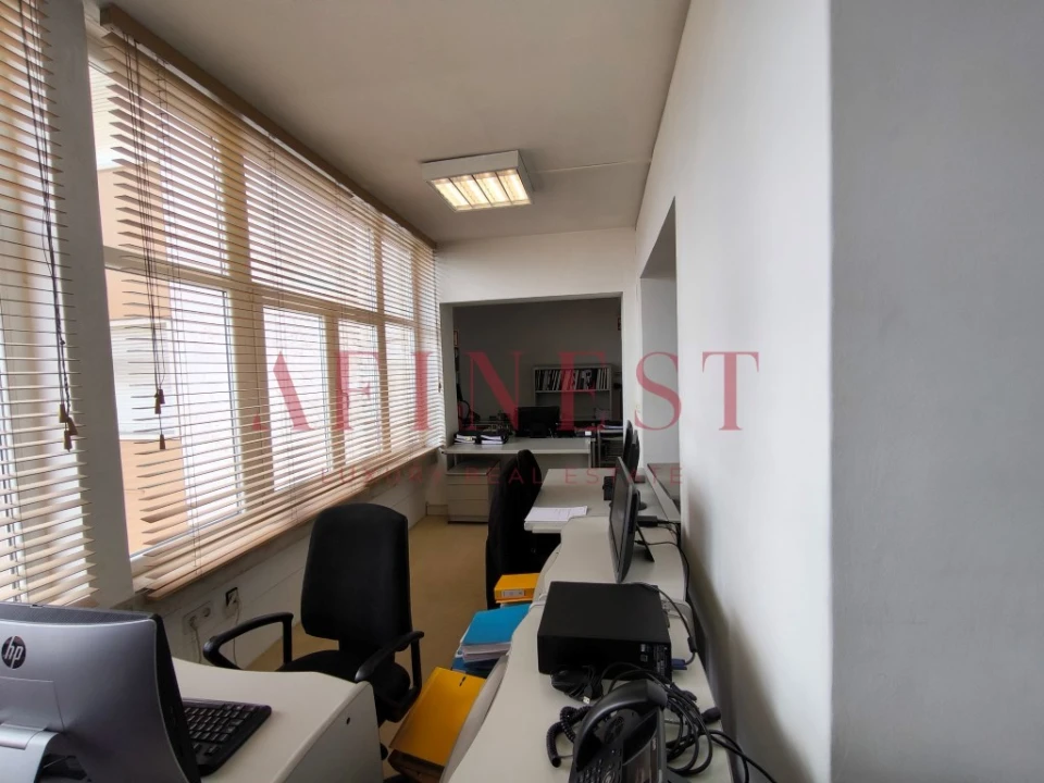 Escritório para Arrendamento em Avenidas Novas Foto 28