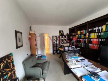 Escritório para Arrendamento em Avenidas Novas