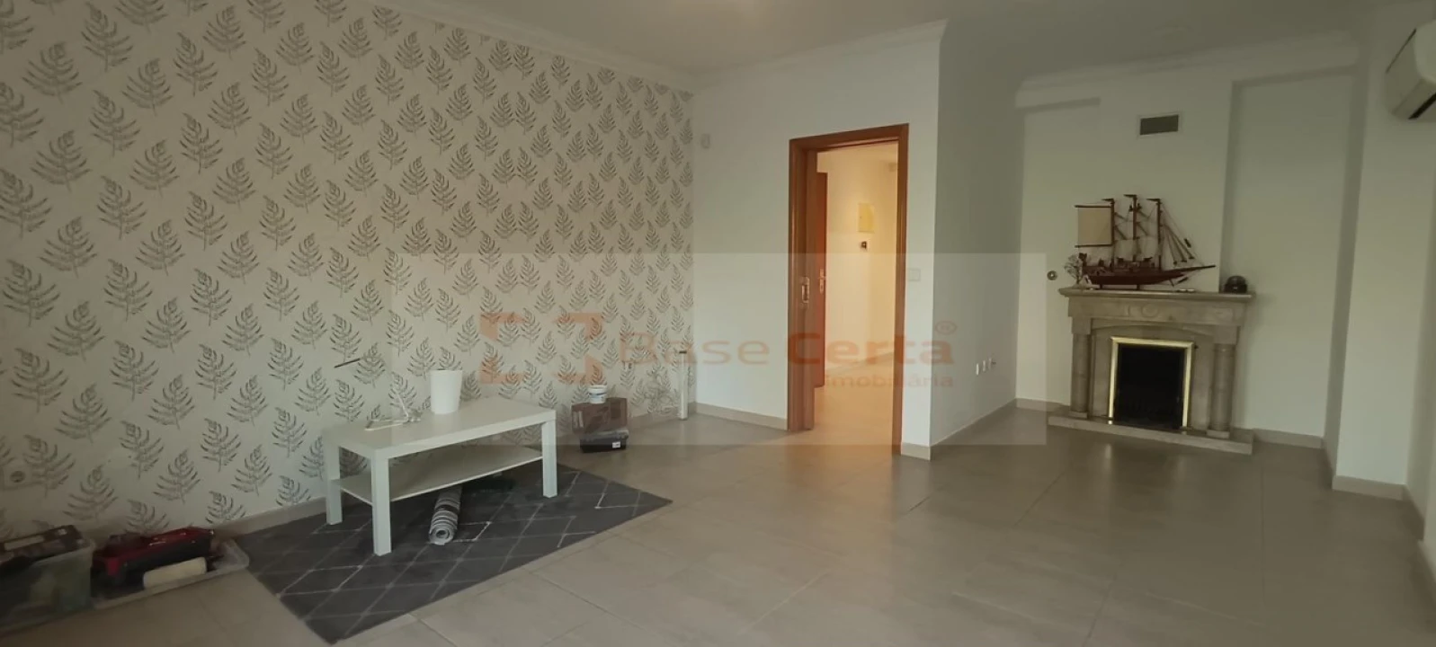 Apartamento T1 para Venda em Vialonga Foto 2