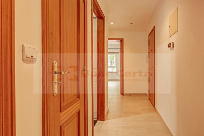Apartamento T1 para Venda em Vialonga