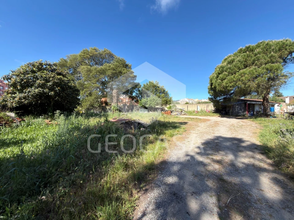 Terreno para Venda em Algueirão-Mem Martins Foto 25