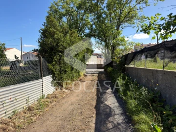 Terreno para Venda em Algueirão-Mem Martins