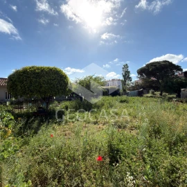 Terreno para Venda em Algueirão-Mem Martins