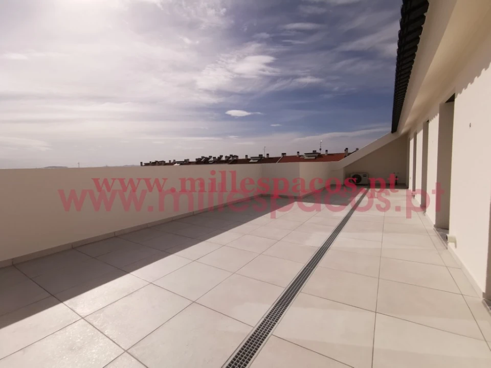 Apartamento T3 para Venda em Montijo e Afonsoeiro Foto 24