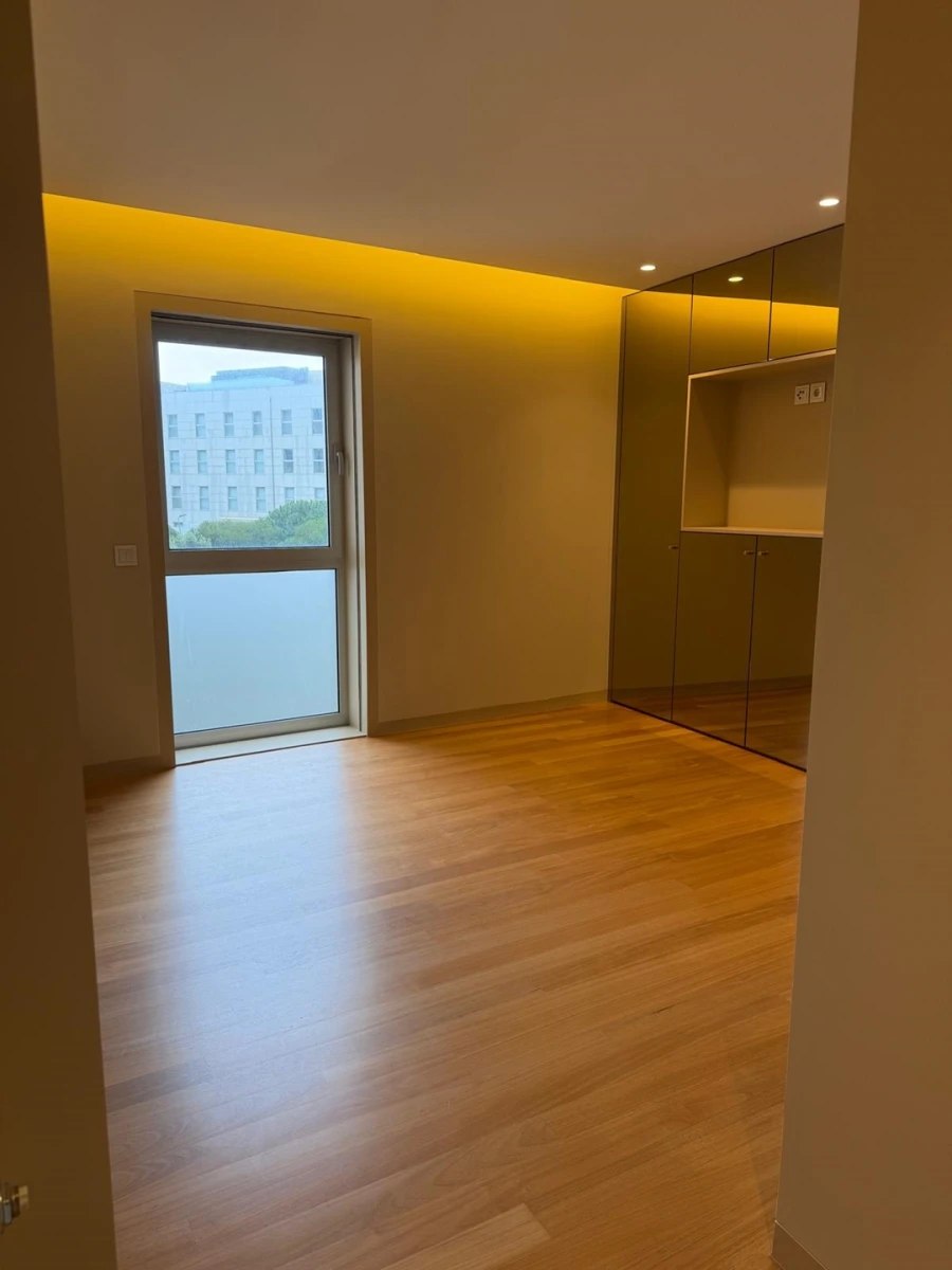 Apartamento T4 para Venda em Vila do Conde Foto 5