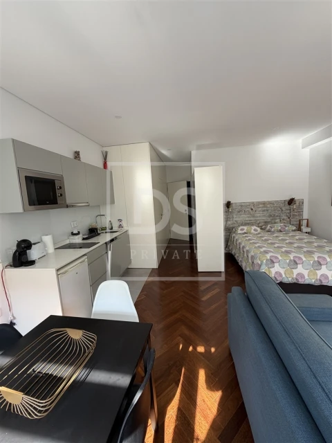 Apartamento T0 para Venda em Cedofeita, Santo Ildefonso, Sé, Miragaia, São Nicolau e Vitória