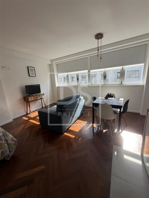 Apartamento T0 para Venda em Cedofeita, Santo Ildefonso, Sé, Miragaia, São Nicolau e Vitória