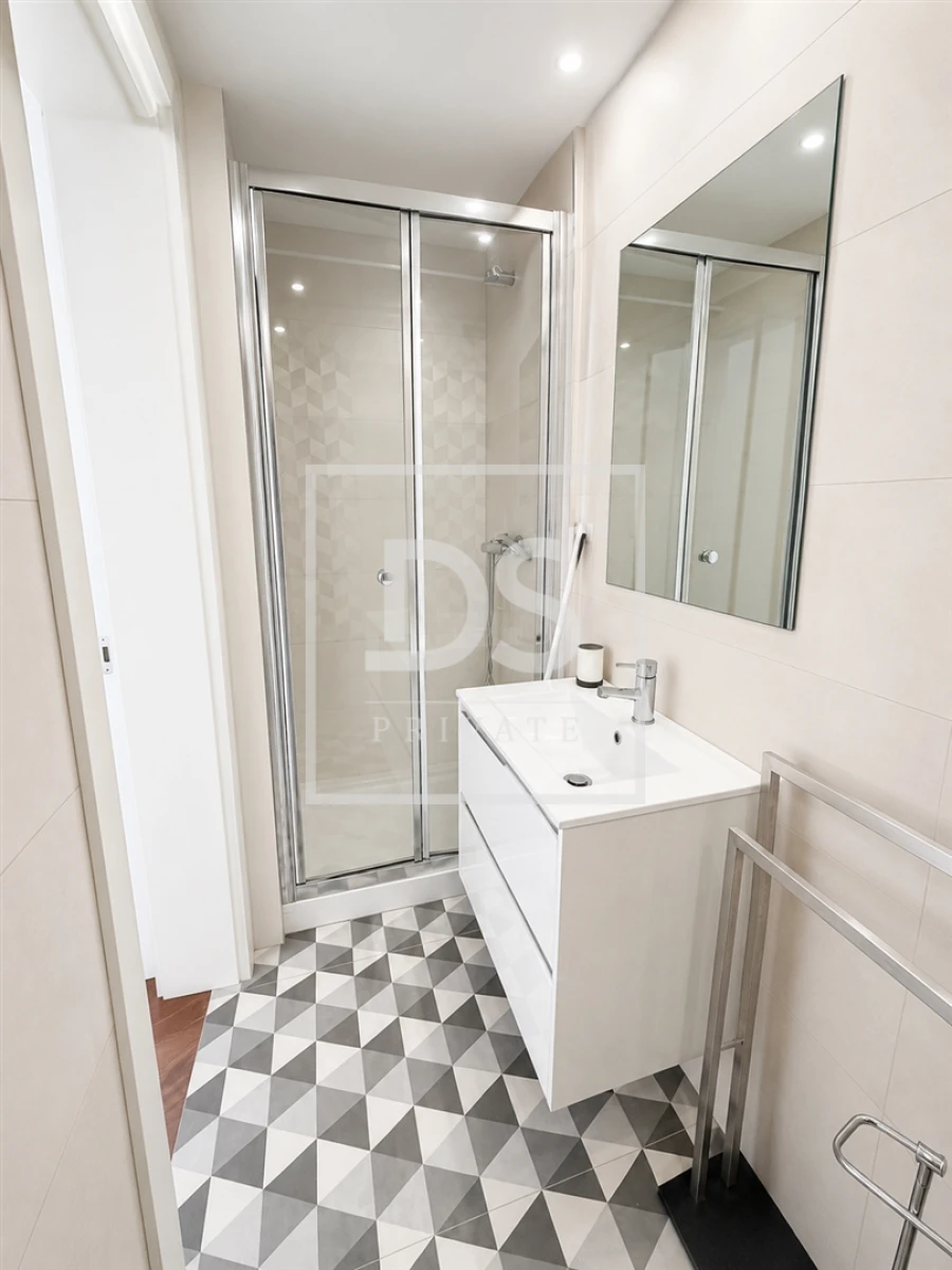 Apartamento T0 para Venda em Cedofeita, Santo Ildefonso, Sé, Miragaia, São Nicolau e Vitória Foto 7