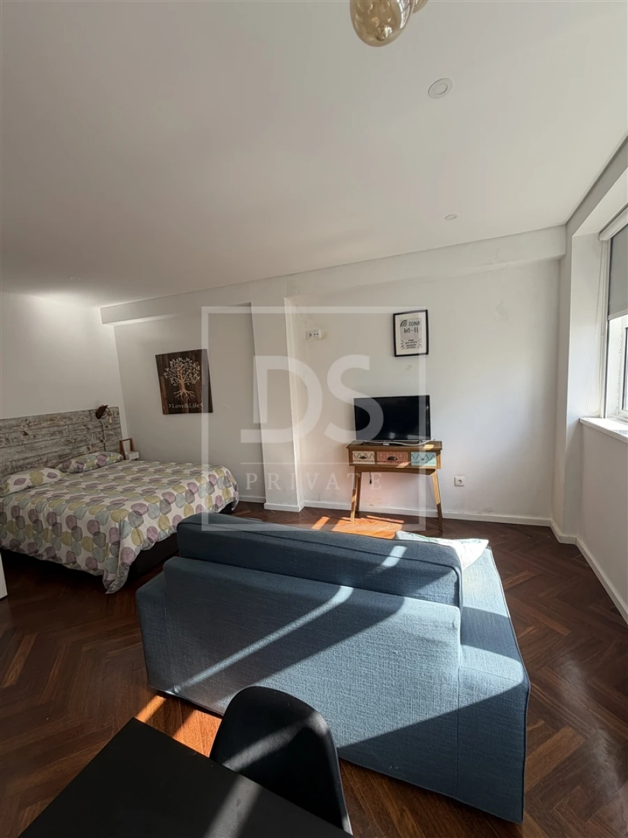 Apartamento T0 para Venda em Cedofeita, Santo Ildefonso, Sé, Miragaia, São Nicolau e Vitória Foto 5