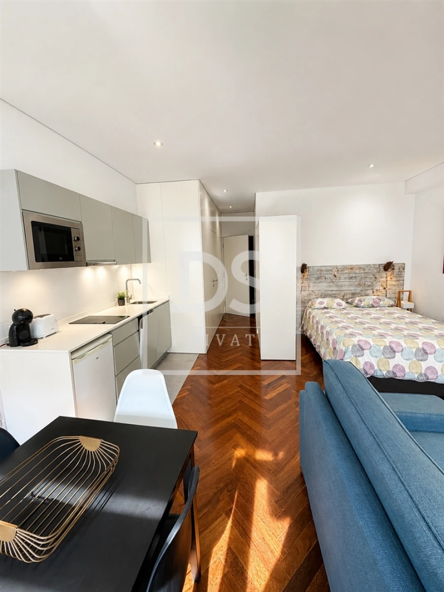 Apartamento T0 para Venda em Cedofeita, Santo Ildefonso, Sé, Miragaia, São Nicolau e Vitória Foto 6
