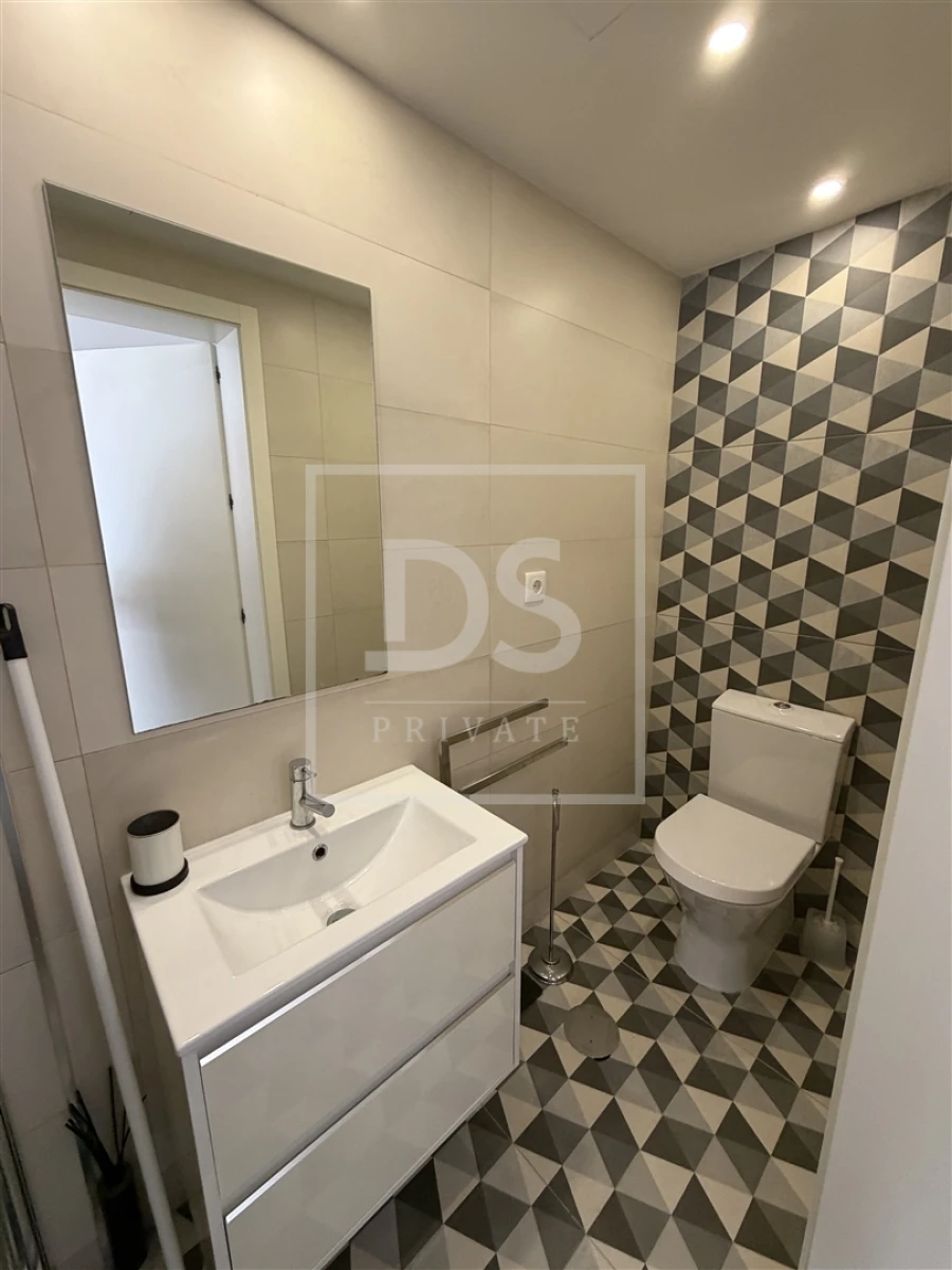 Apartamento T0 para Venda em Cedofeita, Santo Ildefonso, Sé, Miragaia, São Nicolau e Vitória Foto 10