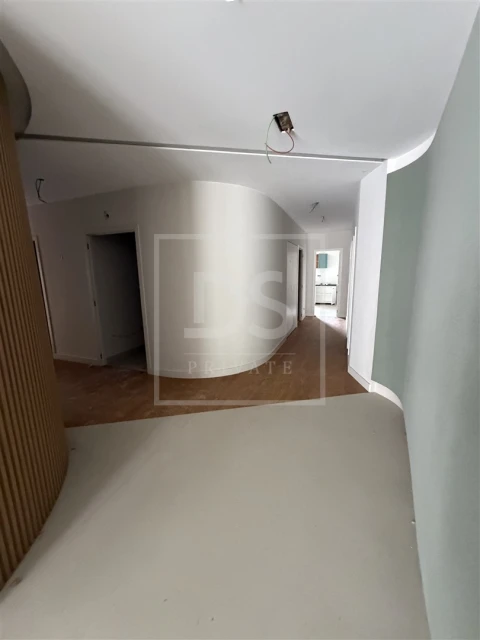 Loja para Arrendamento em Bonfim