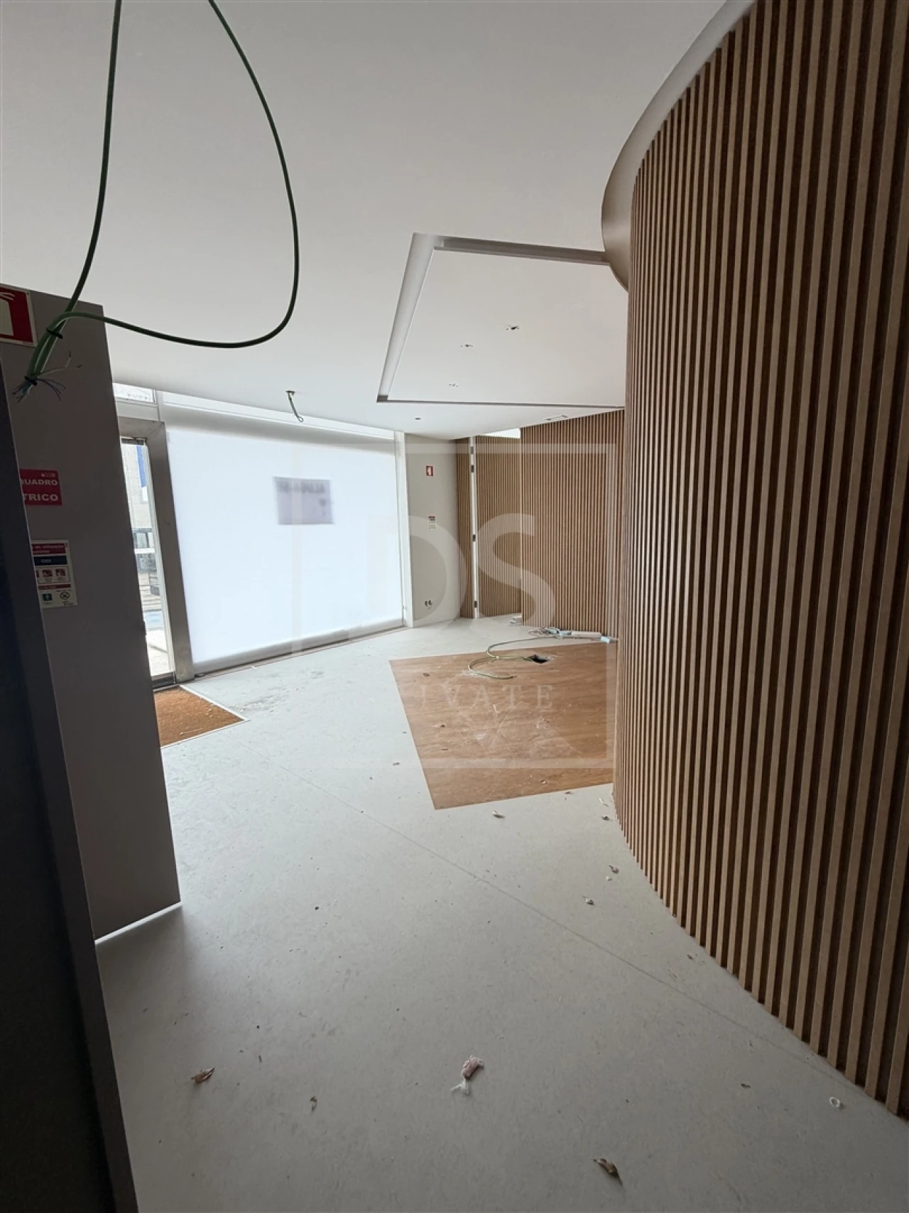 Loja para Arrendamento em Bonfim Foto 13