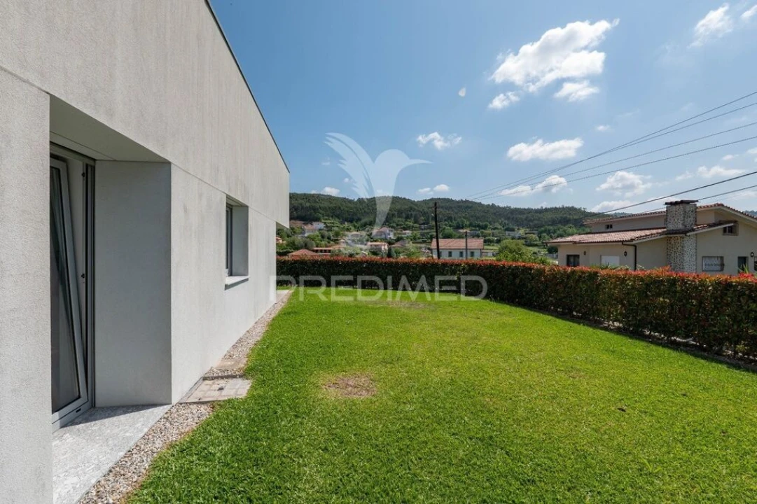 Moradia T4 para Venda em Este (São Pedro e São Mamede) Foto 7