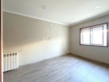 Apartamento T3 para Venda em Beduído e Veiros