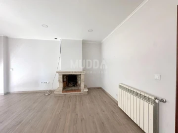Apartamento T3 para Venda em Beduído e Veiros