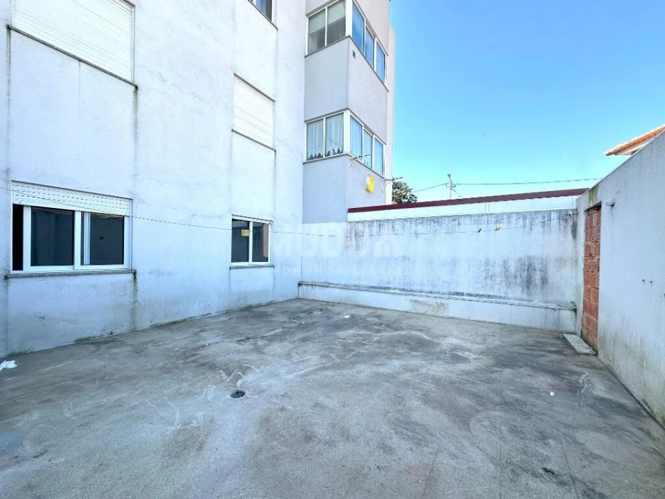 Apartamento T3 para Venda em Beduído e Veiros Foto 24