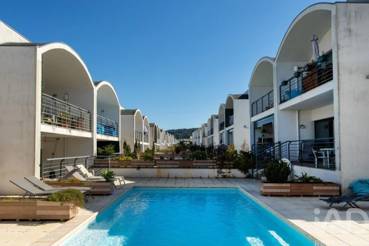 Apartamento T2 para Venda em Quinta do Anjo Foto 23