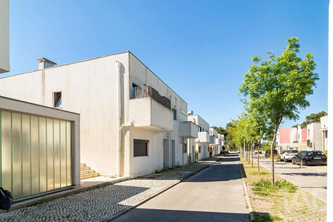 Apartamento T2 para Venda em Quinta do Anjo Foto 25
