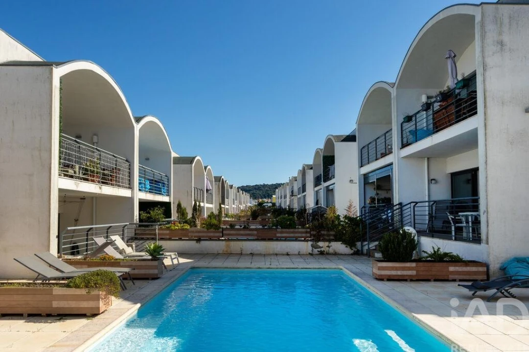 Apartamento T2 para Venda em Quinta do Anjo Foto 23