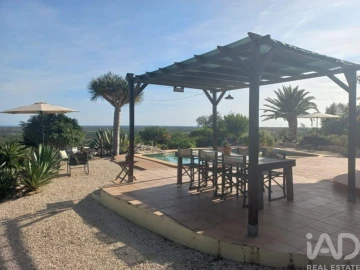 Moradia T3 para Venda em Silves