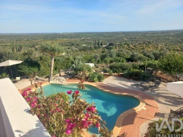 Moradia T3 para Venda em Silves