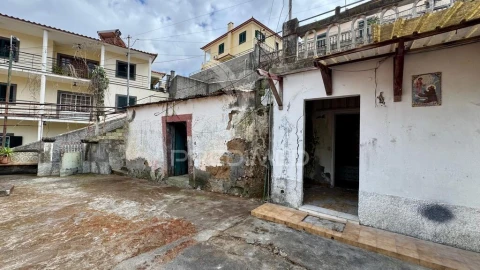 Moradia T2 para Venda em Santo Antonio