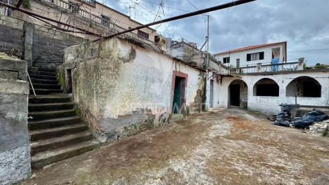 Moradia T2 para Venda em Santo Antonio