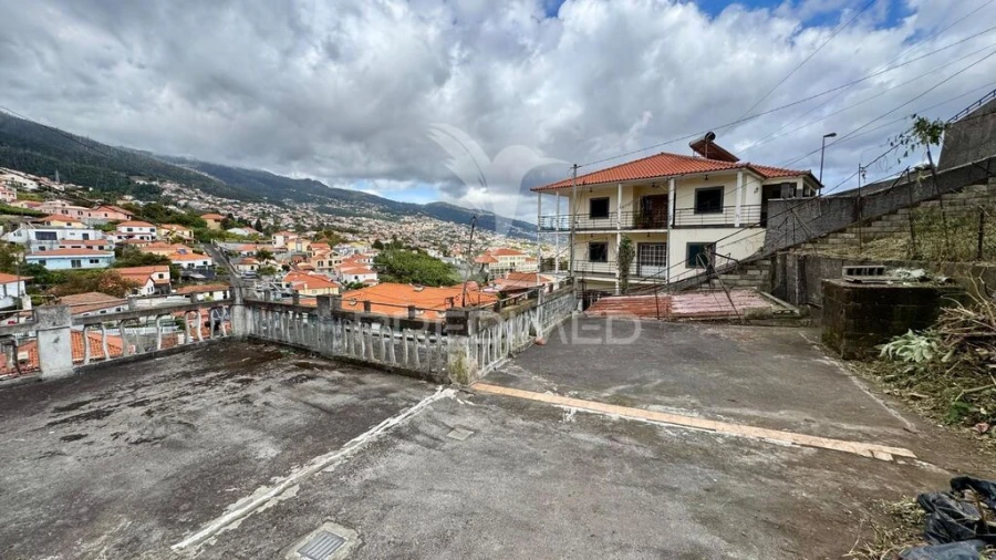 Moradia T2 para Venda em Santo Antonio Foto 11