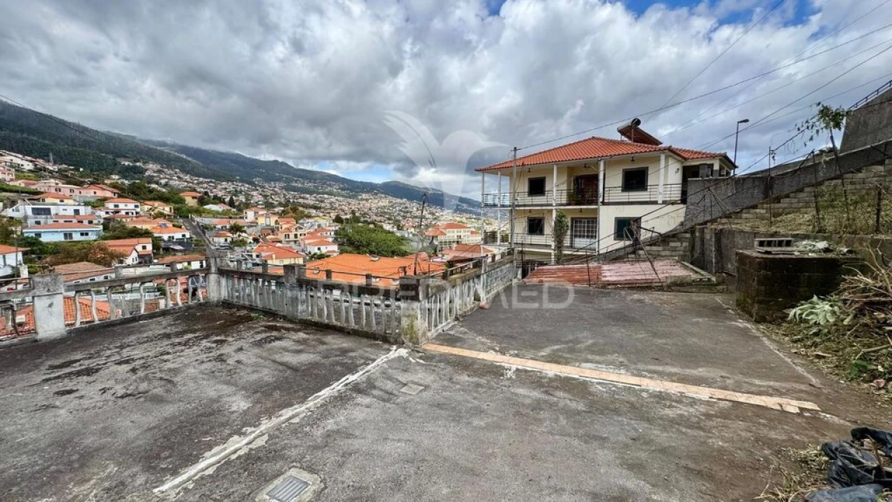 Moradia T2 para Venda em Santo Antonio Foto 11