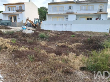 Terreno para Venda em Azeitão (São Lourenço e São Simão)