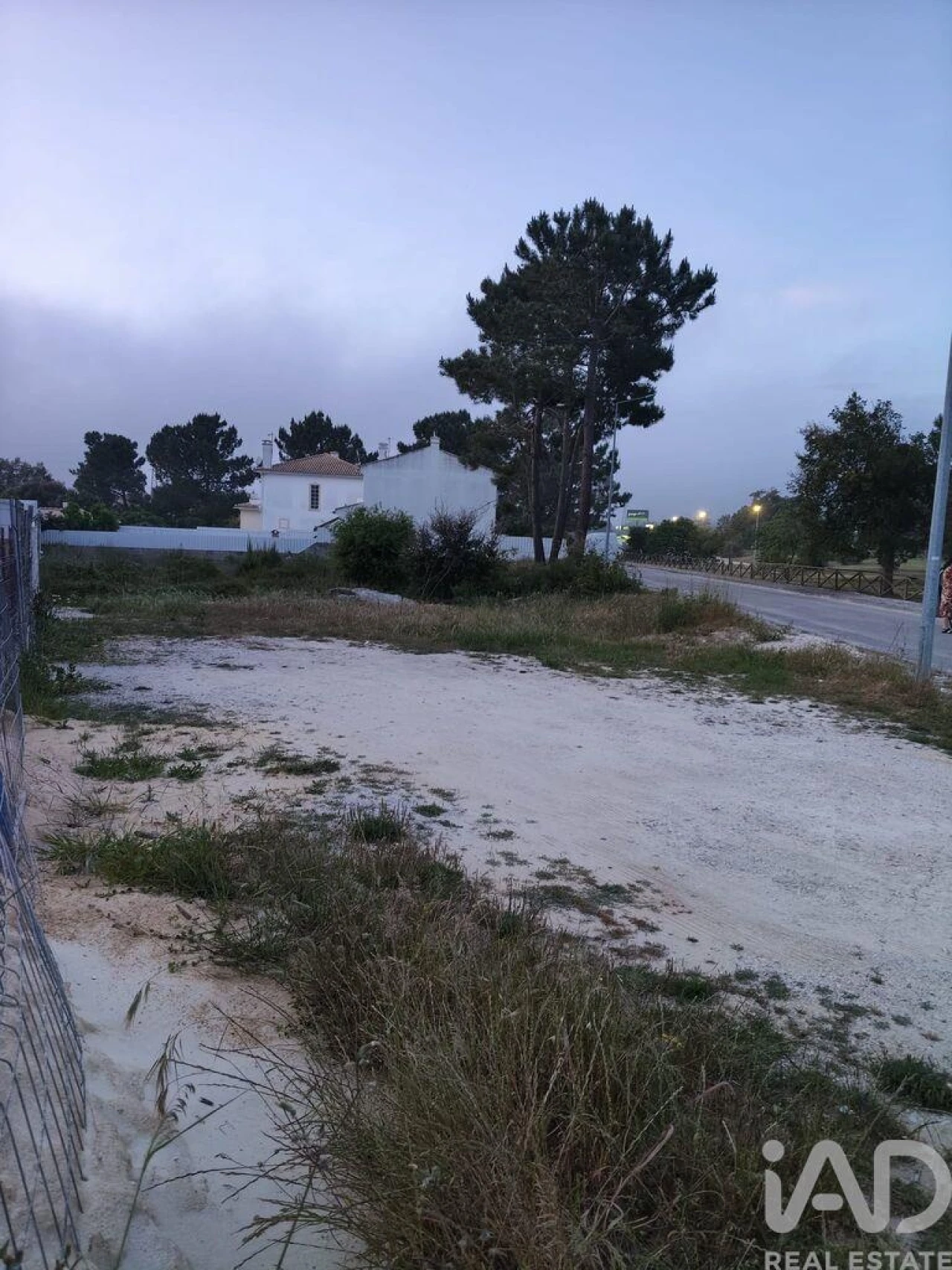 Terreno para Venda em Azeitão (São Lourenço e São Simão) Foto 2