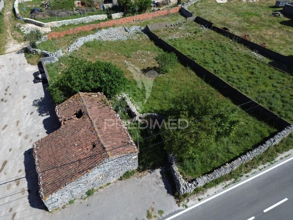 Moradia T2 para Venda em São Bento Foto 1