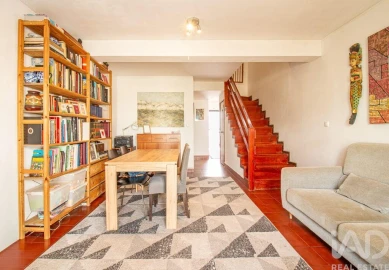 Apartamento T3 para Venda em Alverca do Ribatejo e Sobralinho