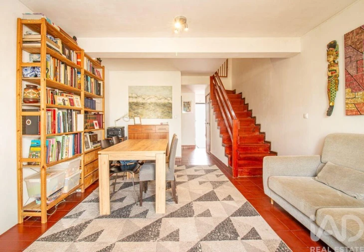 Apartamento T3 para Venda em Alverca do Ribatejo e Sobralinho Foto 5