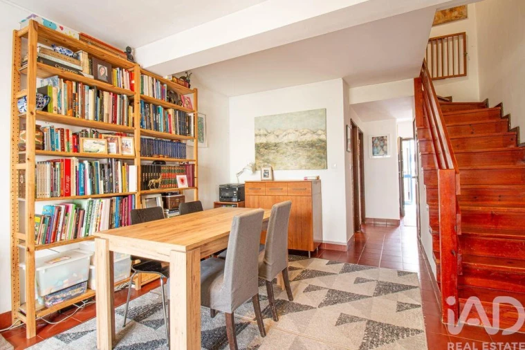 Apartamento T3 para Venda em Alverca do Ribatejo e Sobralinho Foto 4