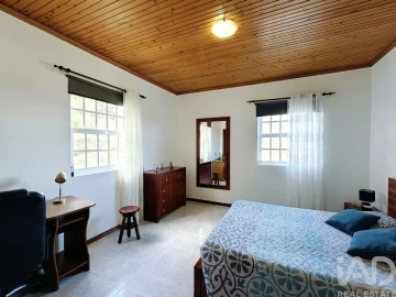 Moradia T3 para Venda em Ribeiras